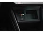 Renault R5 COMFORT RANGE ICONIC CINQ 52 kWh *NIEUWE AUTO!* | PACK WINTER: (ELEKTRISCH VERWARMBARE VOORSTOELEN/ELEKTRISCH VERWARMBAAR STUURWIEL, BESTUURDERSSTOEL MET ELEKTRISCH VERSTELBARE LENDESTEUN, IN HOOGTE VERSTELBARE PASSAGIERSSTOEL) | DAKLIJST ROUGE | PACK PARKING: (FULL EASY PARKING ASSIST MET PARKEERSENSOREN AAN VOOR- EN ZIJKANT) | ADAPTIVE CRUISE CONTROL | AUTOMATISCH INPARKEREN | FULL LED KOPLAMPEN MET MICRO OPTICS EN FRANSE FLAG | FLANK GUARD PROTECTION MAKKELIJK INPARKEREN MET VISUELE EN AKOESTISCHE SIGNALEN | 18" LICHTMETALEN VELGEN "CHRONO" | TWO TONE CARROSSERIEKLEUR | SNELLAAD FUNCTIE 100KW | DRAADLOZE APPLE CARPLAY/ANDROID AUTO | ACHTERUITRIJ CAMERA | DRAADLOZE TELEFOONLADER | PRIVACY GLASS |