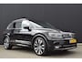 Volkswagen Tiguan 1.4 TSI Automaat Highline R-Line Virtual | Carplay | Panoramadak | Zwart Leder | LED | 360° Camera | Keyless