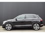 Volkswagen Tiguan 1.4 TSI Automaat Highline R-Line Virtual | Carplay | Panoramadak | Zwart Leder | LED | 360° Camera | Keyless