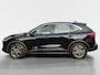 Ford Kuga 1.5 EcoBoost Titanium X | Bluetooth | Cruise Control | Climate Control | Stoelverwarming Voor en Achter | Trekhaak | LM Velgen | Parkeersensoren |