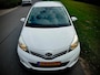 Toyota Yaris 1.0 VVT-i Aspiration, navigatie, multimedia, apk, airco, 5drs