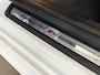 BMW 3-Serie Touring 330e M-Sport | xDrive |Shadowline | Elektrische Sporstoelen | 19” | Driving Assistant Professional | Head-Up