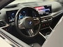 BMW 3-Serie Touring 330e M-Sport | xDrive |Shadowline | Elektrische Sporstoelen | 19” | Driving Assistant Professional | Head-Up