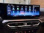 BMW 3-Serie Touring 330e M-Sport | xDrive |Shadowline | Elektrische Sporstoelen | 19” | Driving Assistant Professional | Head-Up