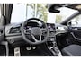 Volkswagen T-Roc 1.5 TSI R-Line PANO IQ.LIGHT KEYLESS VOL