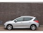 Peugeot 207 SW 1.6 VTi Allure, airco, leder, panoramadak, allseason banden, keurige auto