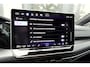 Volkswagen Golf 1.5 eTSI R-Line Edition PANO KEYLESS HUD