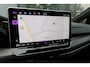 Volkswagen Golf 1.5 eTSI R-Line Edition PANO KEYLESS HUD