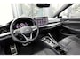 Volkswagen Golf 1.5 eTSI R-Line Edition PANO KEYLESS HUD