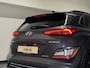 Hyundai Kona Electric EV Premium 64 kWh | Keyless | Elektrische stoelen | Stoelen & stuur verwarmd