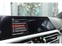 BMW 3-Serie 320i High Executive PANO H&K LEDER