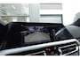 BMW 3-Serie 320i High Executive PANO H&K LEDER
