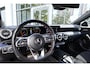 Mercedes-Benz A-klasse 200 Business Solution AMG PANO CAM SFEER
