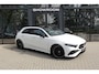 Mercedes-Benz A-klasse 180 AMG Line PANO SFEER CAM