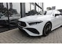 Mercedes-Benz A-klasse 180 AMG Line PANO SFEER CAM