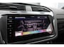 Volkswagen Tiguan 1.5 TSI R-Line PANO KEYLESS 360