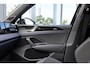 Volkswagen Tiguan 1.5 eTSI R-Line Business PANO KEYLESS H&K