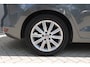 Volkswagen Touran 1.4 TSI Connected Series 7P NAVI CAM PDC