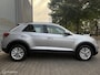 Volkswagen T-Roc 1.0 TSI*NAVI*STOELVERW*APPLE&ANDR*EERSTEEIG