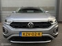 Volkswagen T-Roc 1.0 TSI*NAVI*STOELVERW*APPLE&ANDR*EERSTEEIG