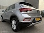 Volkswagen T-Roc 1.0 TSI*NAVI*STOELVERW*APPLE&ANDR*EERSTEEIG
