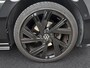 Volkswagen Golf 1.5eTSI/150PK R-Line Business · Navigatie · Apple/Android Car Play · Keyless · Garantie t/m 18-08-2027 of 100000km.