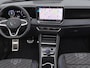Volkswagen Tiguan 1.5eHybrid 200kW/272PK R-Line · Panoramadak · 360°Camera + Parkeersensoren · Trekhaak · Garantie t/m 26-08-2030 of 100000km.