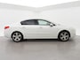 Peugeot 508 2.0 HDi 200 PK HYBRID4 B.L. EXECUTIVE + AFN. TREKHAAK | LEDER | STOELVERW. | XENON | 18 INCH