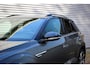 Volkswagen T-Roc 1.5 TSI R-Line // Black Style | Trekhaak | IQ.Lights | Camera | Navi. | Stoelverwarming | CarPlay & Android Auto