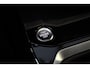 Volkswagen T-Roc 1.5 TSI R-Line // Black Style | Trekhaak | IQ.Lights | Camera | Navi. | Stoelverwarming | CarPlay & Android Auto