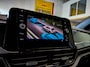 Volkswagen T-Roc 1.5 TSI R-Line // Black Style | Trekhaak | IQ.Lights | Camera | Navi. | Stoelverwarming | CarPlay & Android Auto