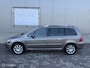Peugeot 307 SW 1.6 16V 6persoons 2004 / Carplay / Leer / Navigatie / Panoramadak / Trekhaak / NAP