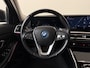 BMW 3-Serie Touring 330e I Facelift I HUD I Adaptive Cruise I Leder I Elek. Achterklep I Stoelverwarming I Camera I