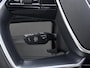 Audi E-tron 55 quattro edition 95 kWh 408pk · Panoramadak · 360 Camera · Afneembare Trekhaak · Lederen Bekleding · Elek. Stoelen + Geheugen Bestuurder ·