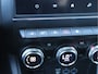 Renault Captur 1.3 TCe 140 Intens EDC AUTOMAAT / TREKHAAK / CAMERA / NAVI / STOEL/STUURVERW.