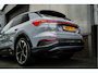 Audi Q4 e-tron 50 Quattro 299 pk 77 kWh S-Edition/ BTW-Auto/ Pano-Dak/ AR-Head-Up/ Sonos/ Matrix-Led/ Adap.Cruise/ Sport-Stoelen/ Stoel.Verw/ Camera/ 21'' LMV