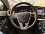 Volvo V40 1.5 T3 Dynamic Edition * Automaat / Panoramadak / Camera / Navigatie / NL Auto *