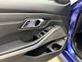BMW 3-Serie 320i High Executive Edition | M-pakket | Leer | Schuif/kantel dak | LED |