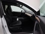 Tesla Model Y Long Range AWD 75 kWh | FSD | BTW-Auto | Lage KM std. | Panorama dak | Stoel verwarming | Leder | Navigatie | Climate control | Camera | Parkeer sensoren | LED | Elec. achterklep