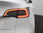 Tesla Model Y Long Range AWD 75 kWh | FSD | BTW-Auto | Lage KM std. | Panorama dak | Stoel verwarming | Leder | Navigatie | Climate control | Camera | Parkeer sensoren | LED | Elec. achterklep