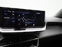 Peugeot e-2008 EV Allure 54 kWh | Automaat | Climate control | Virtual cockpit | Navigatie | Cruise control | Half-Leder | LMV | Parkeer sensoren | LED | Camera |