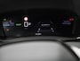 Peugeot e-2008 EV Allure 54 kWh | Automaat | Climate control | Virtual cockpit | Navigatie | Cruise control | Half-Leder | LMV | Parkeer sensoren | LED | Camera |