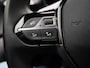 Peugeot e-2008 EV Allure 54 kWh | Automaat | Climate control | Virtual cockpit | Navigatie | Cruise control | Half-Leder | LMV | Parkeer sensoren | LED | Camera |