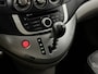 Mitsubishi Grandis 2.4-16V Instyle 7P Schuifak, Leder, Camera, Navi, Mistlamp, Lichtmetalen velgen, Cruise control, Airco