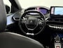 Peugeot 3008 1.2 PureTech GT Panoramadak, Camera, Navi, Keyless start, Virtual desk, Half leder, Rijstrook correctie, Cruise control