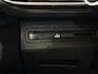 Peugeot 3008 1.2 PureTech Blue Lease Premium Avantage Panoramadak, Camera, Navi, Memory stoelen, Elektrische achterklep, Keyless start, Stoelverwarming, Virtual desk, Rijstrook correctie