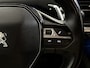 Peugeot 3008 1.2 PureTech Blue Lease Premium Avantage Panoramadak, Camera, Navi, Memory stoelen, Elektrische achterklep, Keyless start, Stoelverwarming, Virtual desk, Rijstrook correctie
