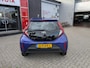 Toyota Aygo X Juniper Blue Metallic AIRCO CAMERA AD-CRUISE APPLE/ANDROID NL-AUTO