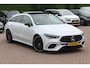 Mercedes-Benz CLA Shooting Brake AMG 45 S 4MATIC+ Premium Plus 52.438 km! / Panoramadak / 360Camera / Sportuitlaat / Schaalstoelen / Burmester / DAB / Dodehoek / Matrix LED / Memory seats / Navigatie