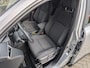 Toyota Corolla Cross 2.0 HYBRID 200 DYNAMIC 4-SEIZOENSBANDEN STOEL- & STUURVERWARMING ELEK. ACHTERKLEP LED APPLE CARPLAY & ANDROID AUTO